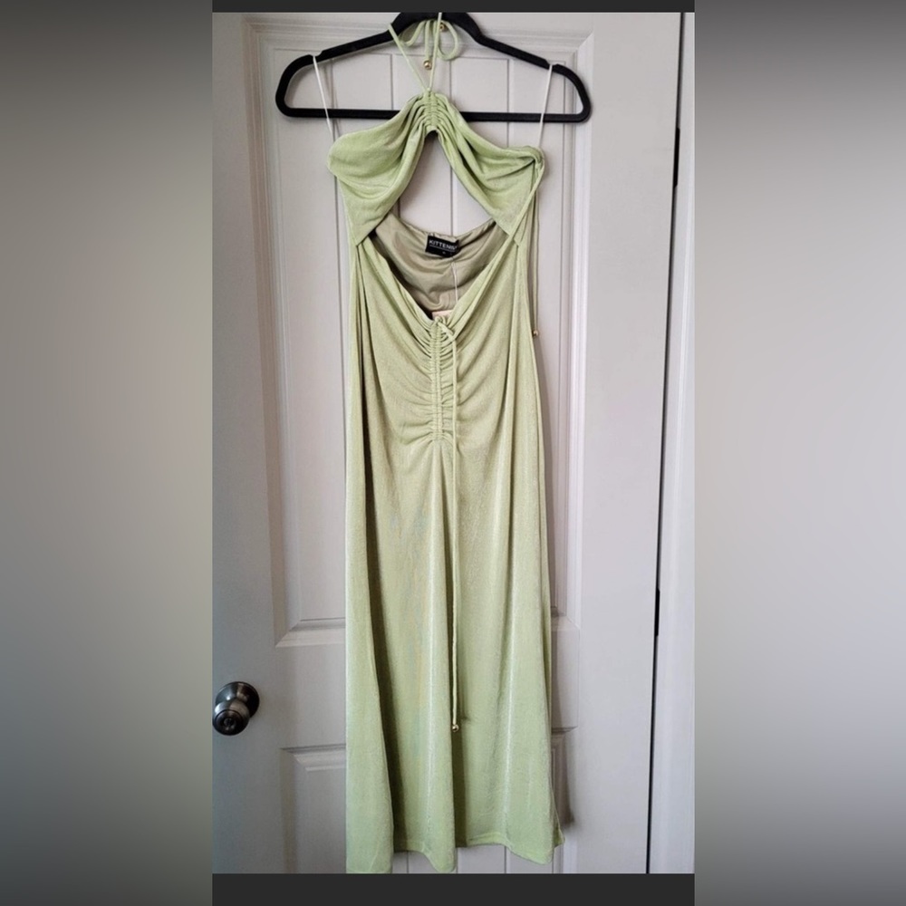 Kittenish dress